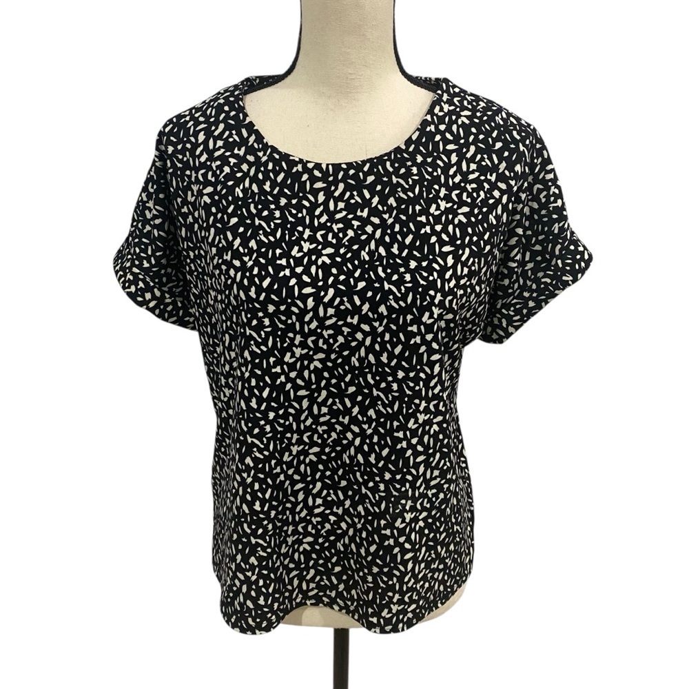 Melloday Women’s Blouse Top Black Design Short Sleeve Size Medium
